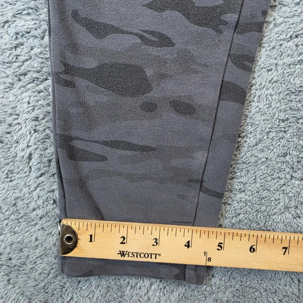 Alphalete Joggers Men M Lot of 2 Black Blue Grey Camo Tapered Gym Training Pants